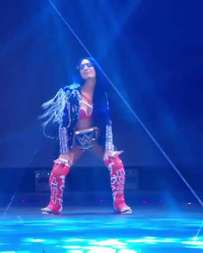Shaking her booty and blowing kisses for the troops 🇺🇸🫡 | WWE Tribute to the Troops 2020