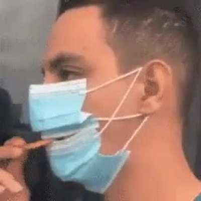 How to eat with mask on