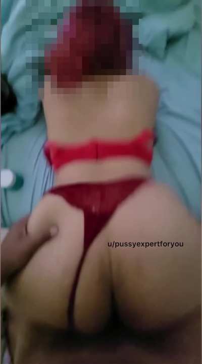 This Big ass milf had one of the best back-shots! 🍑🍆