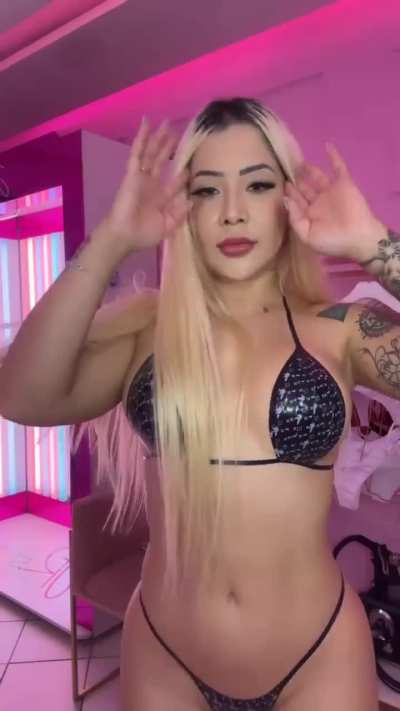 @bruna_carllot