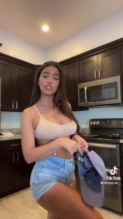 🥰😍🥵😘