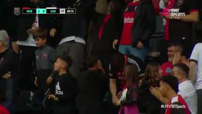 Djorkaeff Reasco