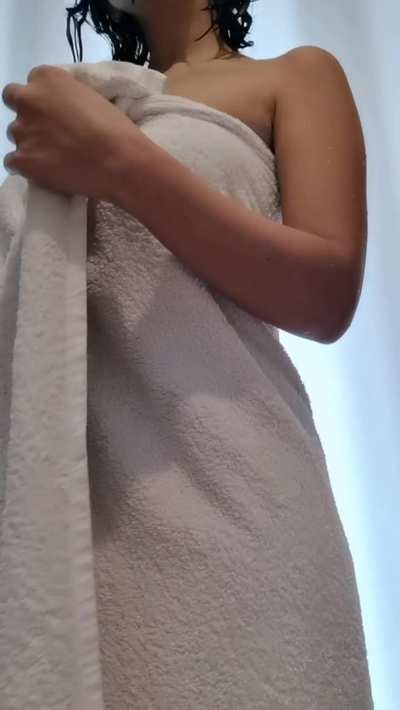 Anybody wanna help me get dressed ? [OC][reveal]