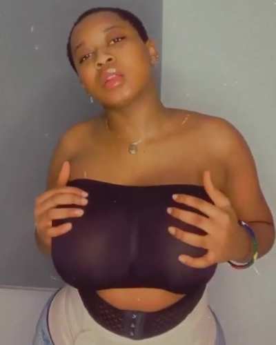 😋