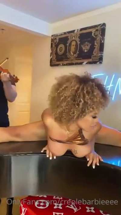 The flexible chick