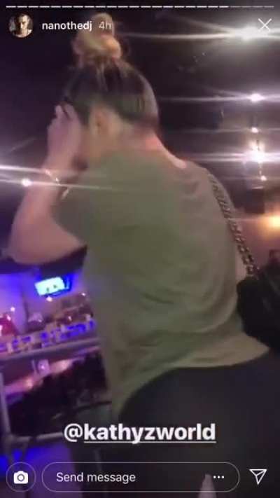 🍑🍑
