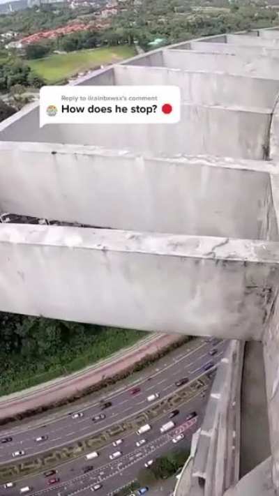 This is how he stops