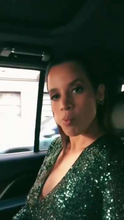 👅