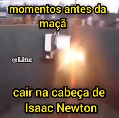 Gravidade foi tomar o café da manhã.