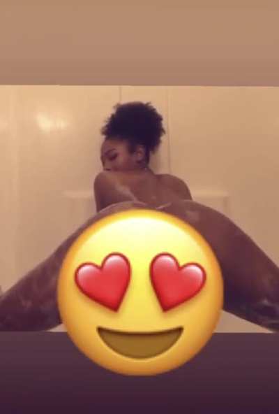 👀