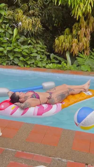 Saluditos por acá ricuras 💋🥰