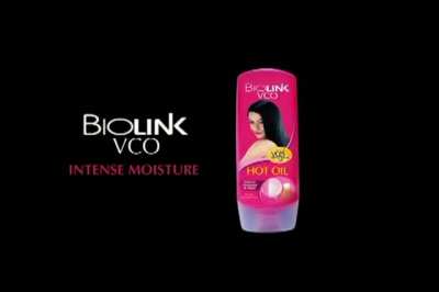 Philippine answer to Malaysian shampoo ad.