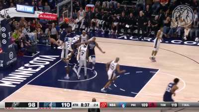[Highlight] Jaylen Nowell puts Poeltl on a poster