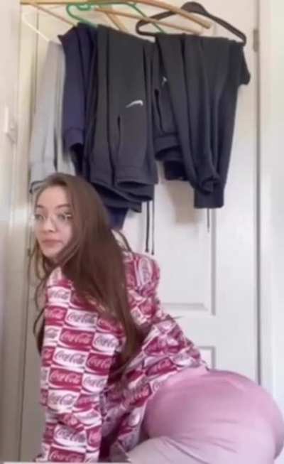 Twerk loop