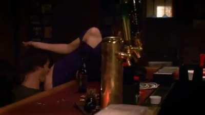 Mary-Louise Parker (46) - Weeds (2010)