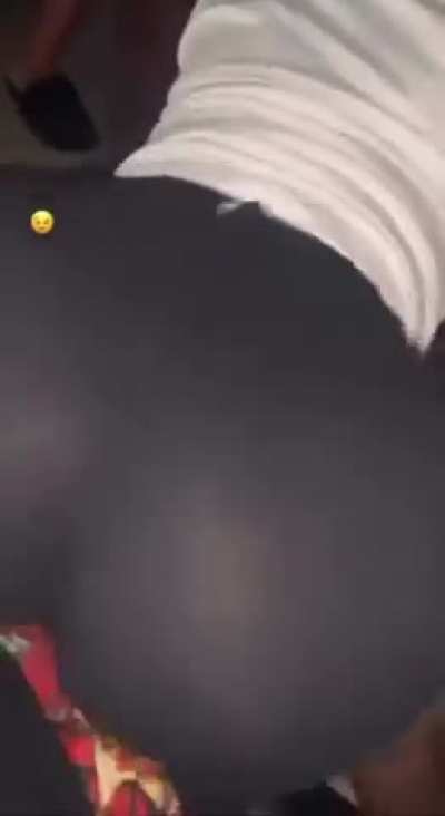 HMU for the full vid😩