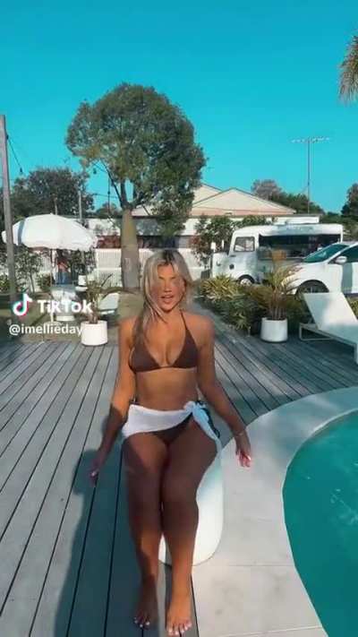 @imellieday