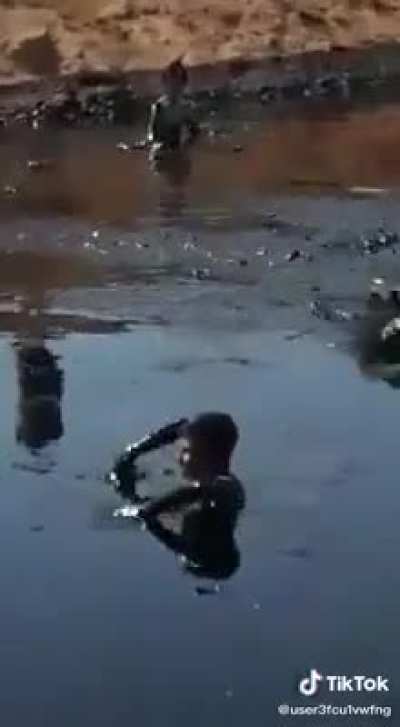 Swimming in an oil well
