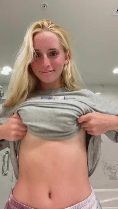 college fuckdoll