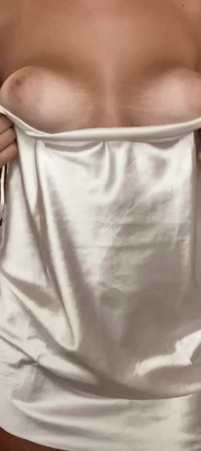 If you stop for me, I’ll celebrate by recording me fuck my self