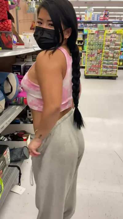 Is anyone brave enough to fuck my 4'9