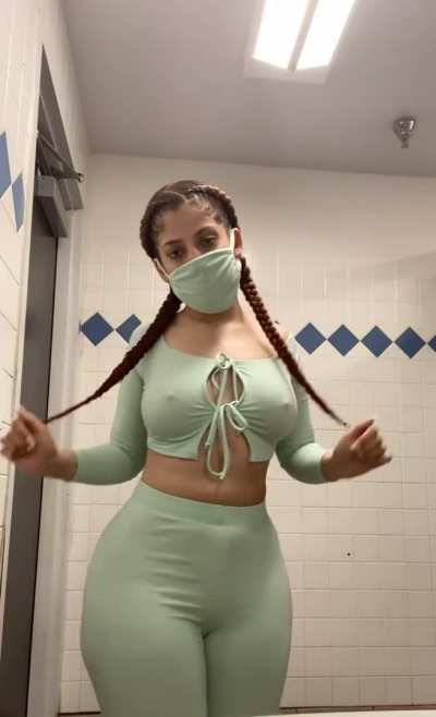 Thickest Asian I've seen
