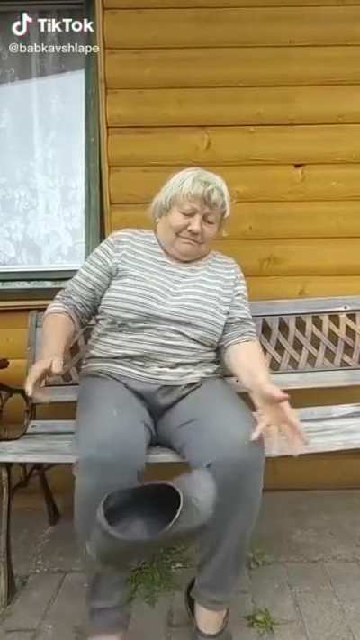 Kietoji senutė