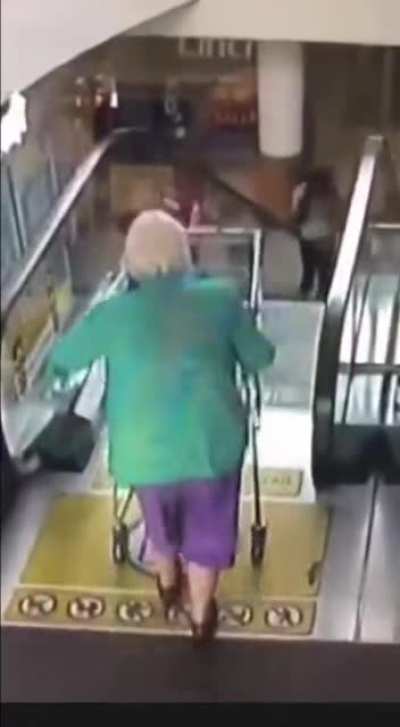 Escalator 1, Grandma 0.