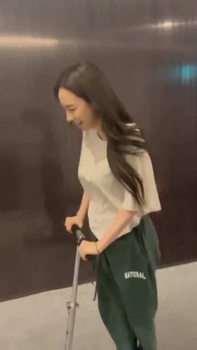 karina boobies