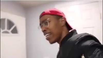 When you see interstate number plates driving around