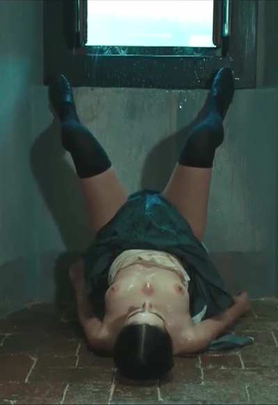 Tecla Insolia (20 yrs old Italian actress, in new series The Art of Joy)