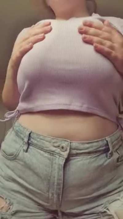 Another double Gs drop for you horny things... but watch me tease them a bit first ;)