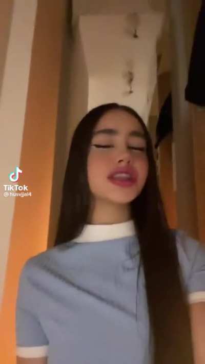 Her Expression was too Seductive, Watch till the End.