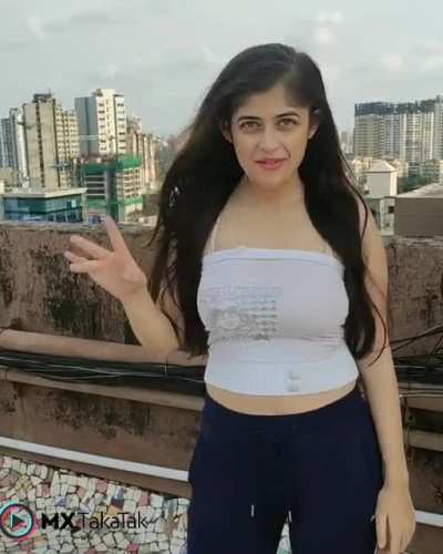 Urvi Singh 😍