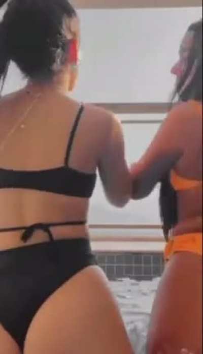 Mel Maia