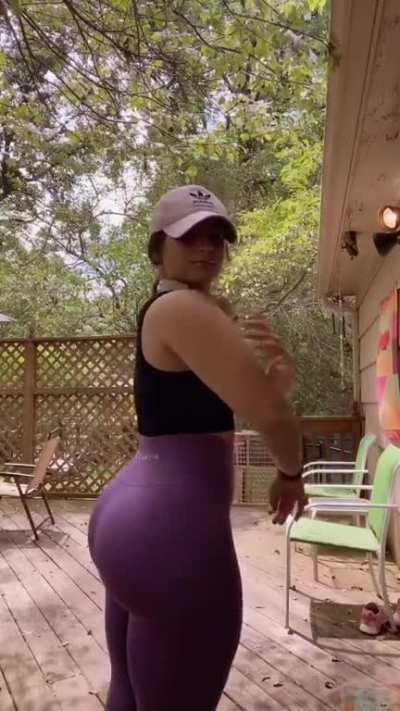 @angiepfit