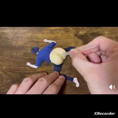 Template for the New Trash Taste Interactive Figure