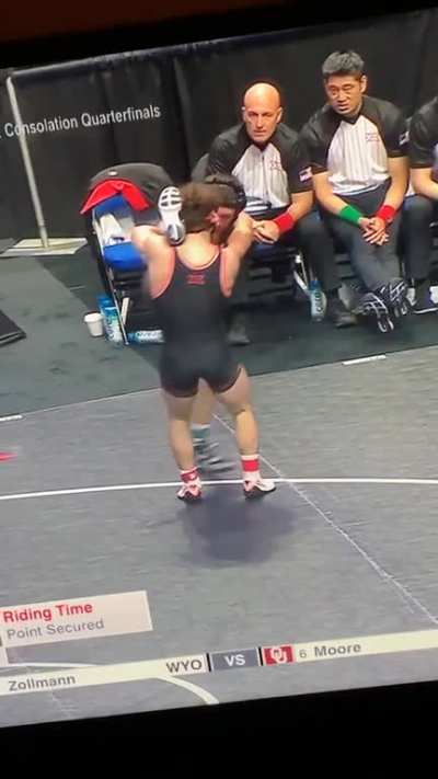 Been following wrestling for maybe 2 years now, and Iâve never seen anyone further elevate a leg like thisâ¦ ð³