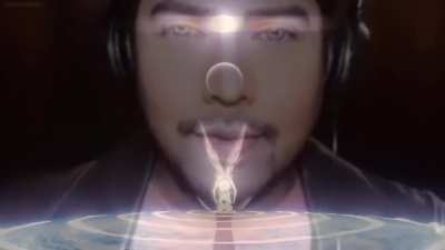Anuc Atwittan preforms 