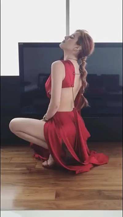 Bella Thorne