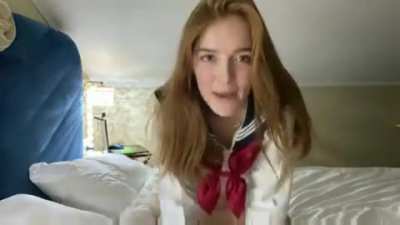 Lives to tease
