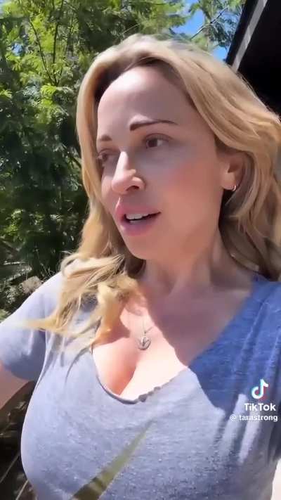 Tara Strong