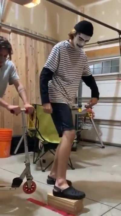 This is some next level acting