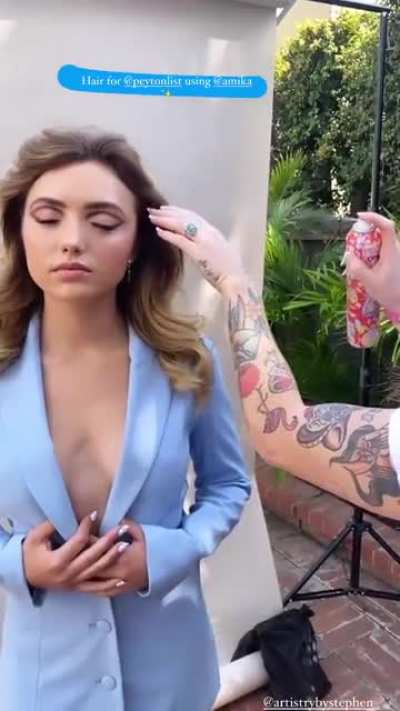 BTS from today's photo shoot (2)