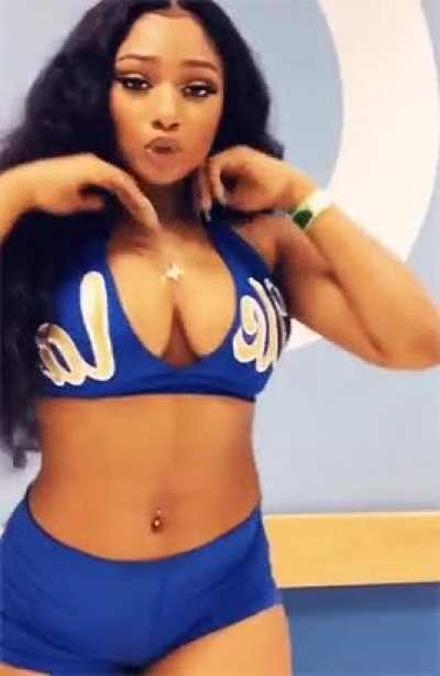 Busty af
