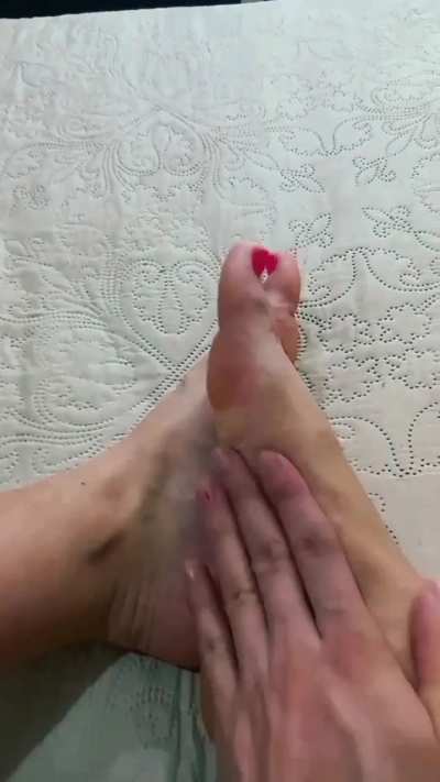 👅