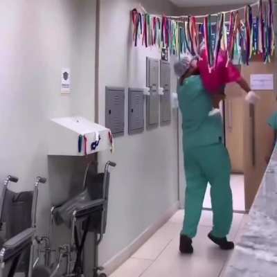 This surgeon turns children into superheroes before their operation!