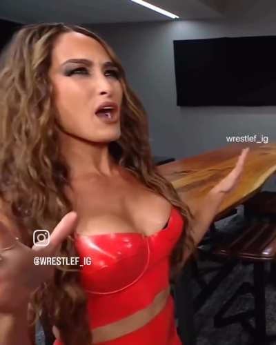 Nikki Bella