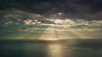 🔥 Crepuscular rays