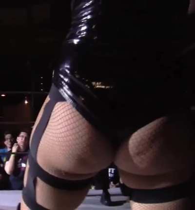 Scarlett Bordeaux